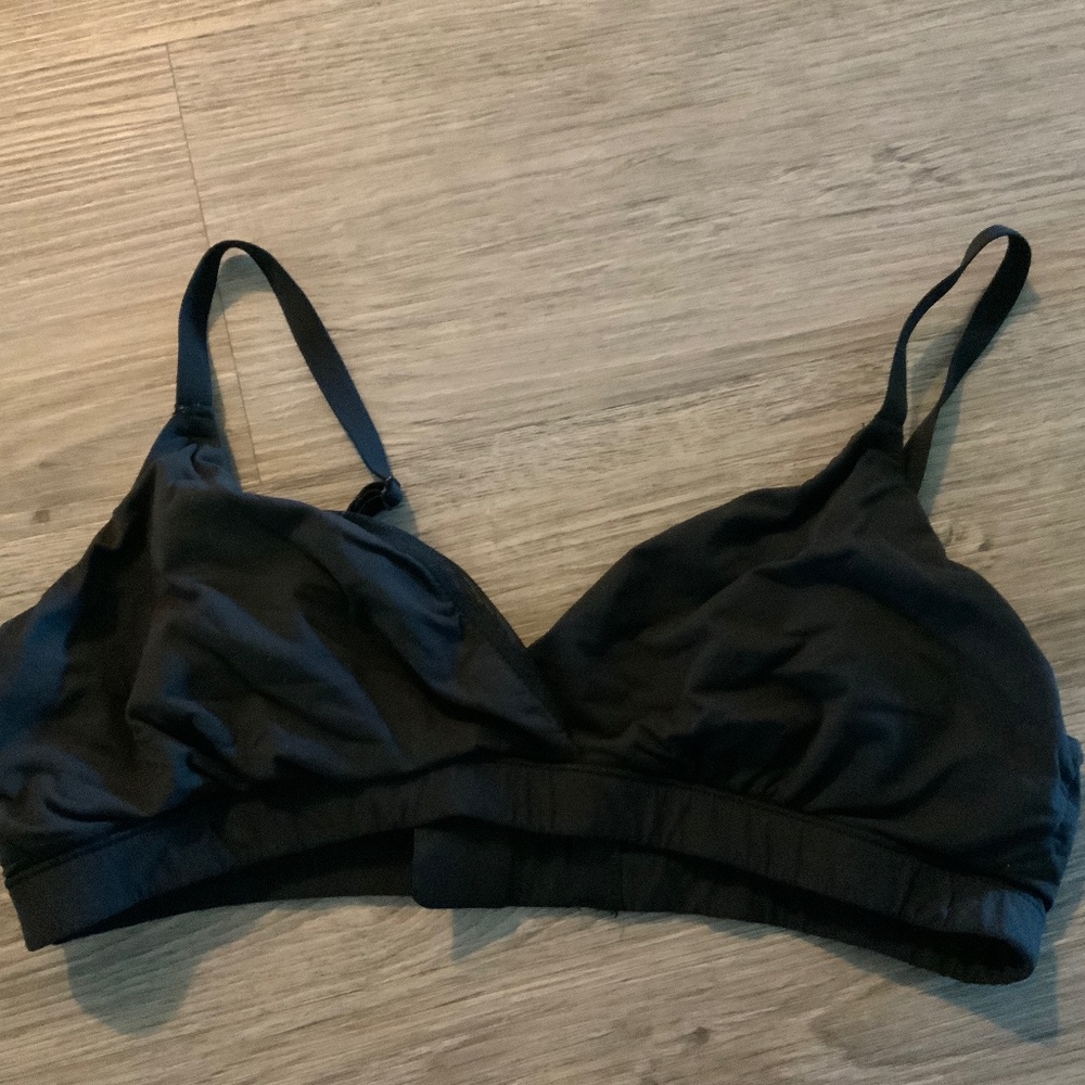 SKIMS Triangle Bralette